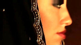 just-woman-using-dido
