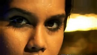 japanese-bikini-girl-in-beach-messed-up-the-news-scene