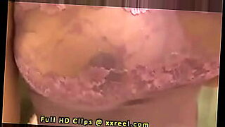 female-with-two-sex-organs