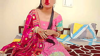 करीना-कपूर-हिंदी-सेक्सी-व