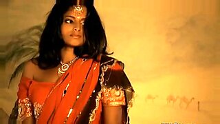 سكس-ديوث-ينيك-اختة
