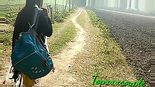 नेपाली-अडियो-मा-आमा-छो-रा-च