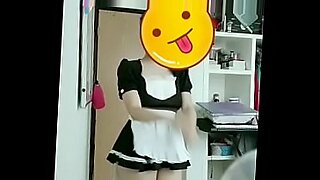 3d hentai maid licking a hard penis