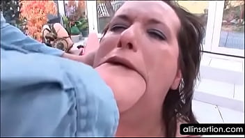deepkissing with big load in throat