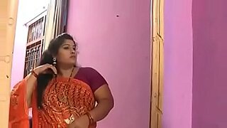 red-chilli-powder-in-buttocks-girls