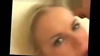 tow blacked sex in one girl pee