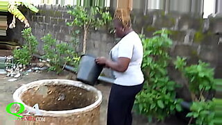 uganda-woman-playing-sex-with-too-much-water