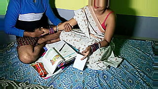 तीन-तीन-लड़का-होकर-एक-लड़क
