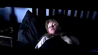 sex of son and mom while in bed