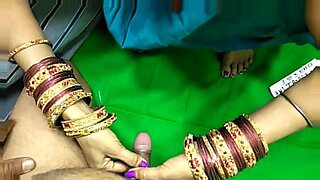undress-dance-indian