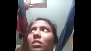 mom fuked by son with hindi talkind dubbed