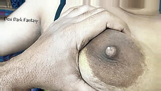 girl-rubbing-gspot-and-water-out
