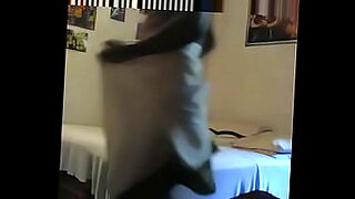 pecker-rams-tight-nana-of-a-insatiable-diva-justine