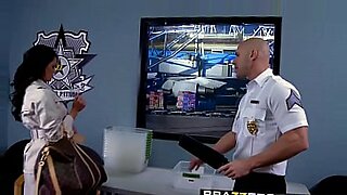 alison tyler sexy so airport police