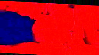 rubia paraguaya mi flaca mostrando su tanga roja