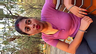 video-cewe-ngocok-meme-kelihatan-celana-dalam