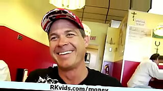 xxx-with-condom-in-ass