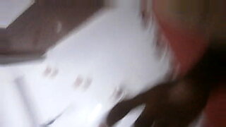سكس-تركي-ولد-يغتصب-امه-مراهقه