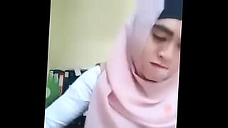 jilbab semok indonesia