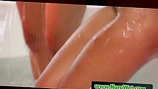 indian nude nd sensuous boobs pressing and nipple sucking