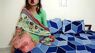 ullu-web-series-noor-malavika-ki-xxx-full-video