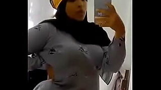 arab ex girlfriend gets banged in doggy